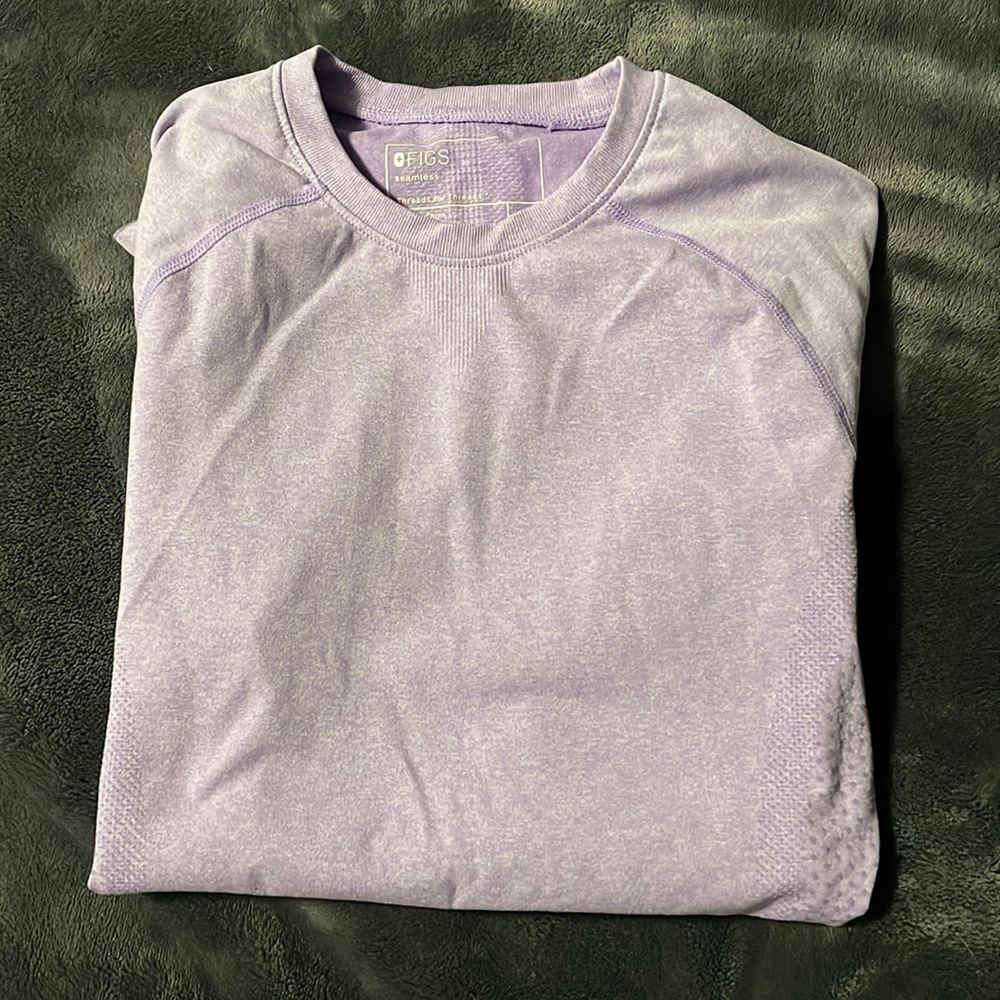 Figs underscrub top size small